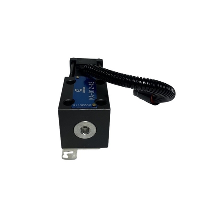 FD20-30 CPCD20-30 KA-D12-42/12N53-82551 ফোর্কলিফ্টের জন্য 12V সোলিনয়েড ভালভ 135L3-82001