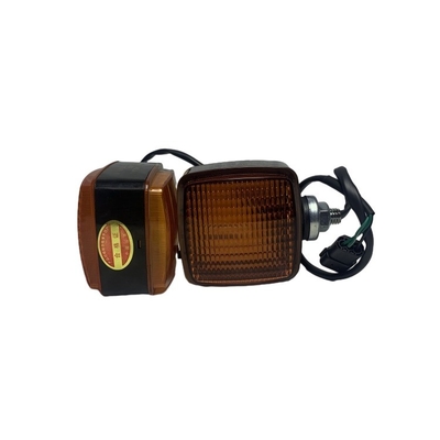 Z8610-12000 ইউনিভার্সাল হেডল্যাম্প 12-24V ফোর্কলিফ্ট মডেল CPC D 10-100 এর জন্য টার্নিং লাইট