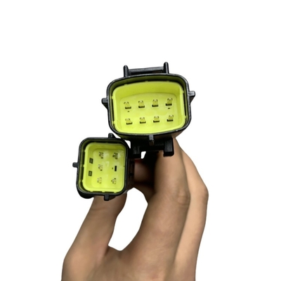P90H2-40311 সিপিডি১০-১৮ এইচ৩ সিরিজের সিপিডি২০-২৫-এফজে১/এফজে২ এইচ২০০০ সিরিজের ফর্কলিফ্টের জন্য ফিউজ বক্স